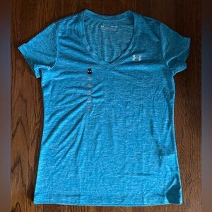 Under Armour Women's UA Tech™ Twist V-Neck Short Sleeve Heat Gear T-shirt Size S